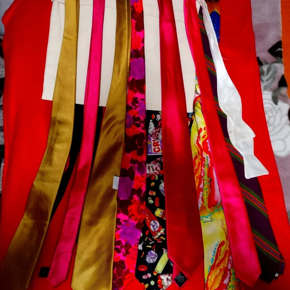 Ties - Picture 2 of 3